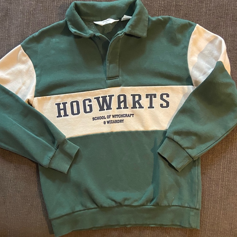 Green and White Hogwarts Sweatshirt